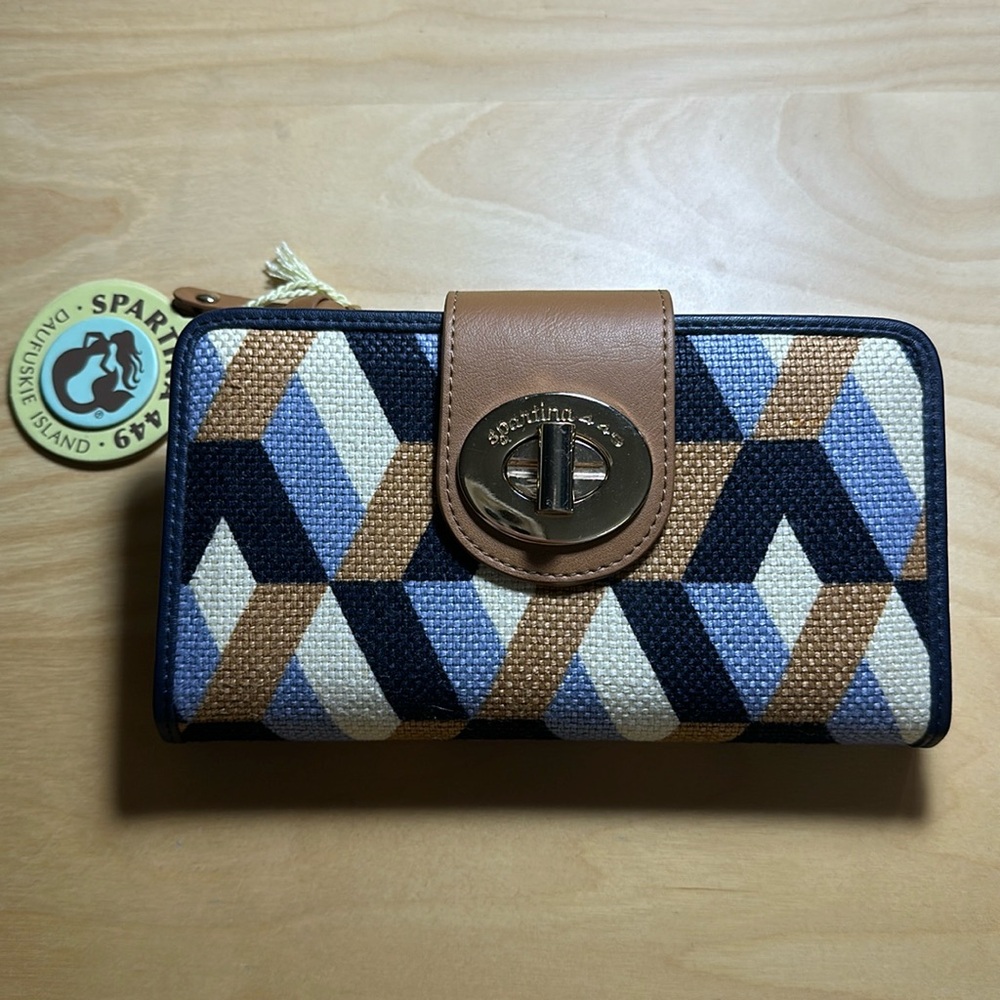 NWT Spartina 449 Daufuskie Island Genuine Leather Snap Wallet in Bateau Bleu